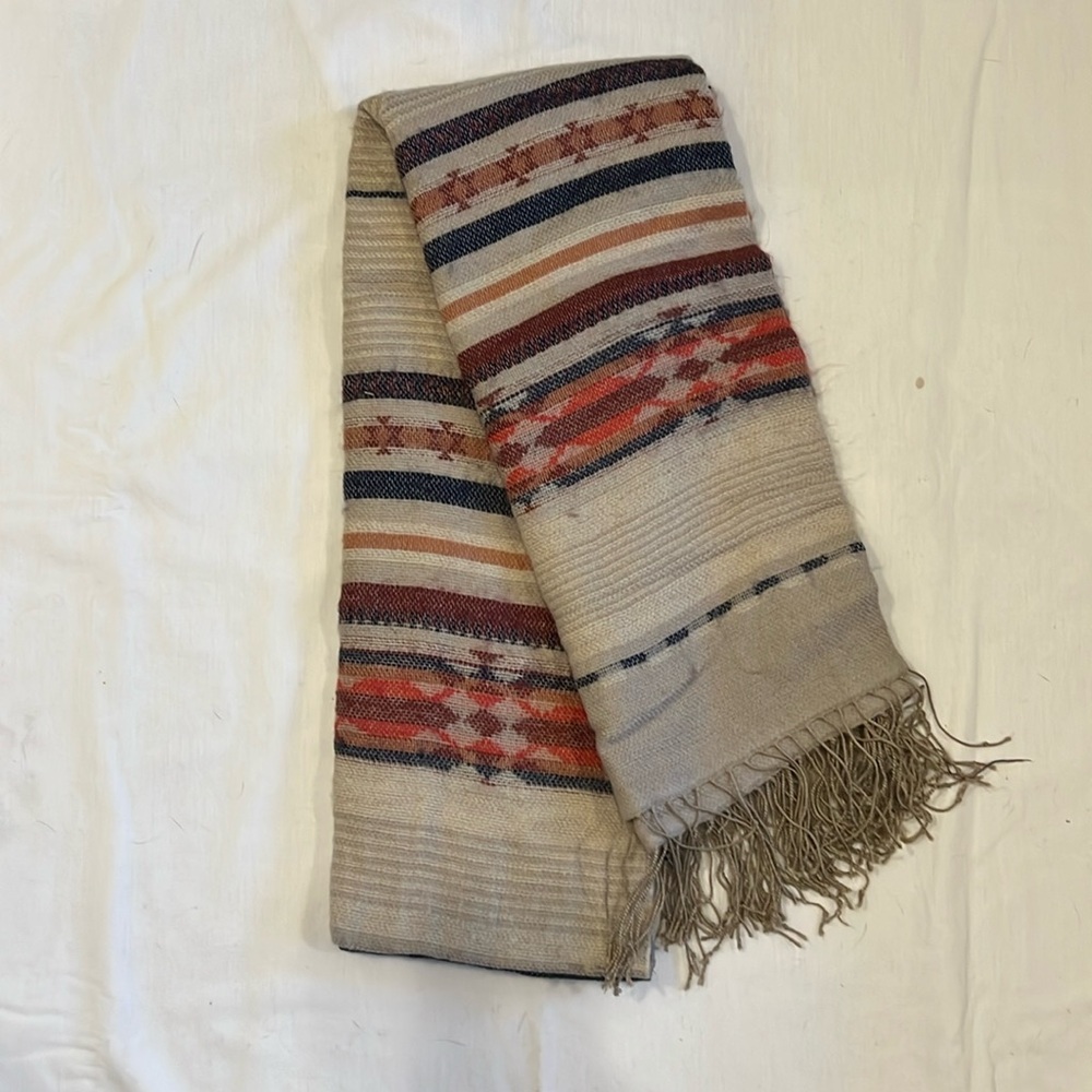 Patterned scarf
